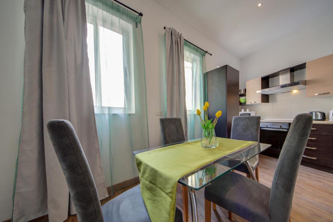 Sapphire Residences - Sliema 2 Bedroom Apartments With Views By Shortletsmalta Esterno foto