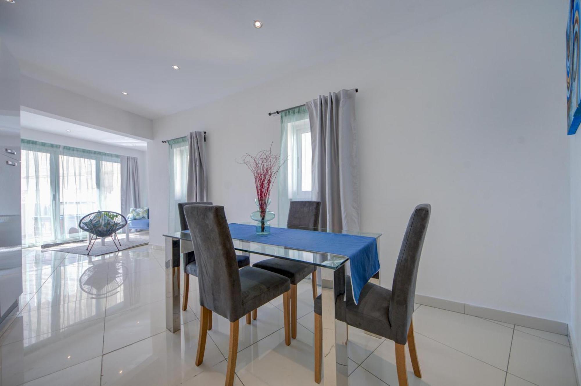 Sapphire Residences - Sliema 2 Bedroom Apartments With Views By Shortletsmalta Esterno foto